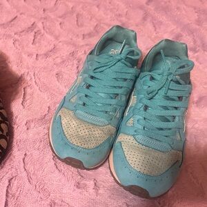 Women's Teal Athletic Shoes